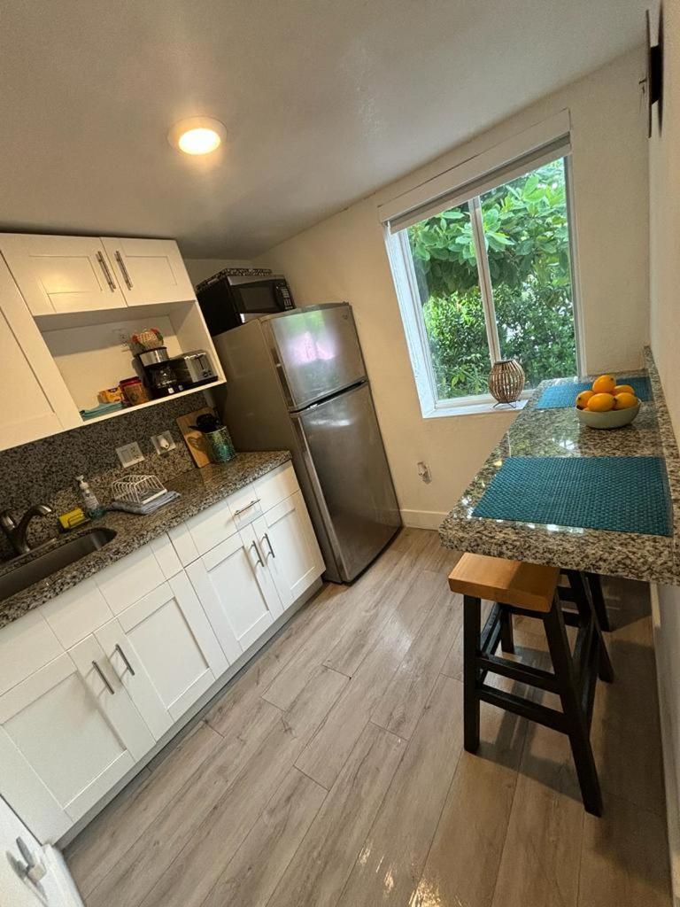 Nice Queen Bedroom - Best Location In Miami - Luggage Storage Service, Parking And Laundry 外观 照片