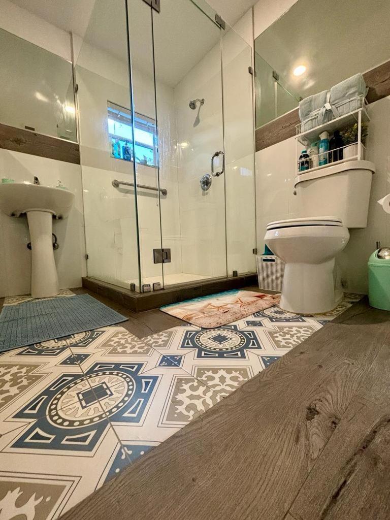 Nice Queen Bedroom - Best Location In Miami - Luggage Storage Service, Parking And Laundry 外观 照片